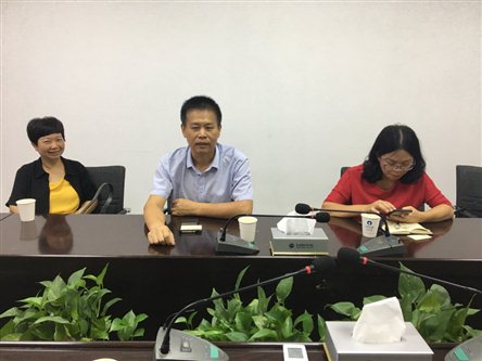 C:Users动力火锅Desktop同安区人社局调研员曾志刚一行莅临新葡萄官网调研指导20191014微信图片_201910151239496.jpg